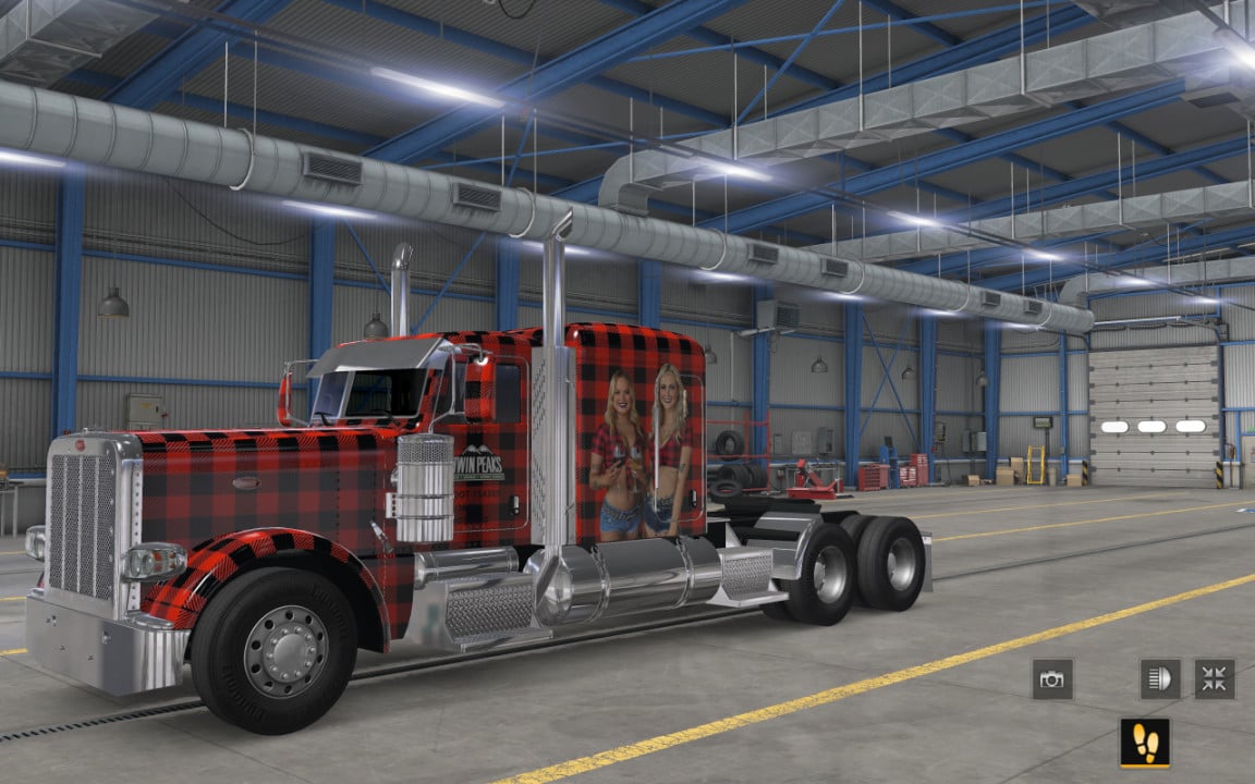 Twin Peaks truck and trailer skins